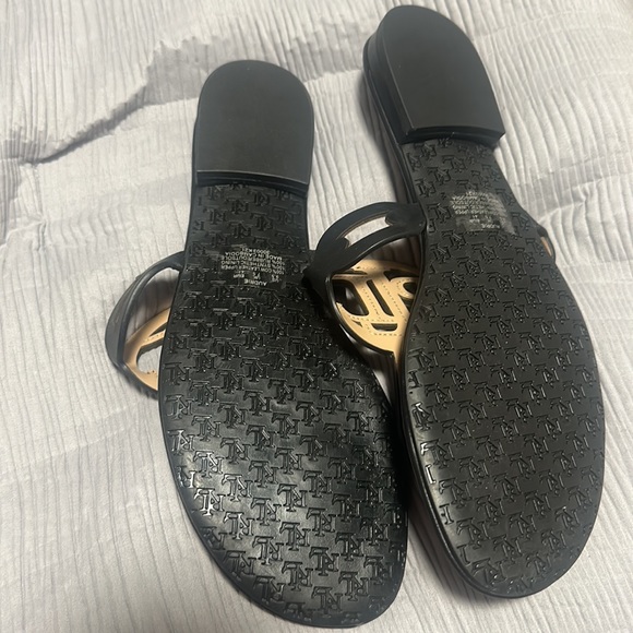 Brand new Ralph Lauren sandals - Picture 2 of 3